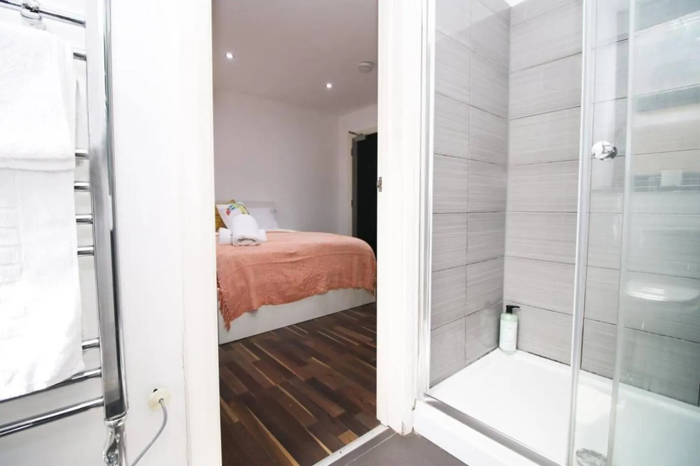 Apartman Cosy, Modern & Comfortable Studio Cardiff